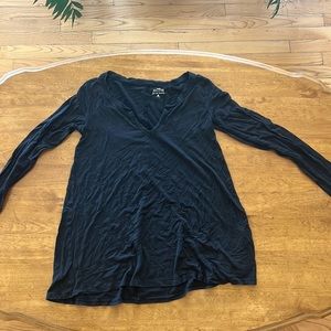 Hollister Black blouse v neck Must have collection Women’s small